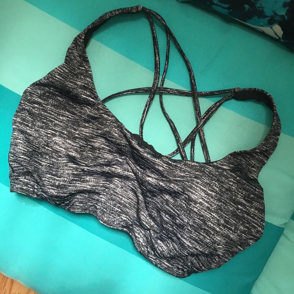 Victoria’s Secret strappy sports bra grey
